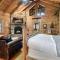 Spectacular MTNS Views with PRIVATE HOT TUB with Pool Table and Private Pond - 赛维尔维尔