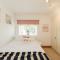 2 Dewars Farm Cottages
