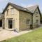 2 Dewars Farm Cottages