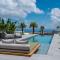 Numa Santorini