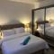 Stunning private room 2