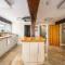 Spacious, luxury town centre Granary conversion