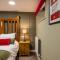 Spacious, luxury town centre Granary conversion