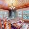 Pinecone Lodge