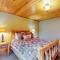 Pinecone Lodge