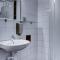 Hotel Amadeus by First