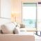 Suite in High-rise on the Danube