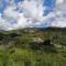 Casa La Rondine. Un panorama sospeso sulla natura - Carro