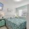 Southbay by the Gulf #51 - Walk to private beach in 3 min - Beach setup included - Spectacular lake views - Completely Remodeled 2BR/2.5BA Townhouse - ديستين