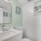 Southbay by the Gulf #51 - Walk to private beach in 3 min - Beach setup included - Spectacular lake views - Completely Remodeled 2BR/2.5BA Townhouse - ديستين