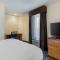 Comfort Inn & Suites Mt Rushmore