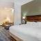 Comfort Inn & Suites Mt Rushmore