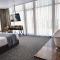 Hotel Monarch