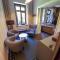 LIKE HOME 2 Sauna,Jacuzzi & Spa