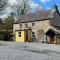 Rhiwddu Barns - Llangadog