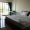 Promsook Apartment - Bang Saen