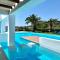 LeBlanc Luxurious Beachfront Villa, GcollectionGr - 埃尔米奥尼