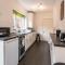 Lumley House - Delightful 2BR Terraced House near Birmingham - Walsall