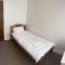Arthurs Hill Newcastle, free parking fully equipped kitchen 4 bedrooms, Near city centre