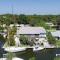9141 Lake #102