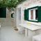House Dinko