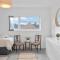 Brett Stays - Fast WiFi - Modern Amenities - IPTV - Alexa - Sleeps 8 - Avonmouth