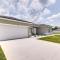Bright, Pet-Friendly Home 16 Mi to Downtown Ocala