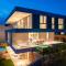 D HOUSE