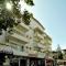 Sun Kiss Hotel