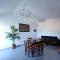 THE APARTMENT Top Floor