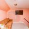 New Kid in Town - King Bed & Sofa Bed - Sleeps 2-4