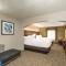 Holiday Inn Express Hotel & Suites Louisville East, an IHG Hotel - Луисвилл