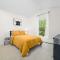 Gorogeous Chic 2BDR Renovated Home near Downtown Sleeps 6 843