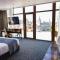 Hotel Monarch