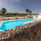in front of the pool, large terrace, elegant & confortable, Wi-Fi - Costa Calma