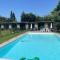 Chateau pool house - Assat