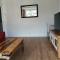 Lovely 3 Bedrooms Flat Near Romford Station With Free Parking - Ромфорд