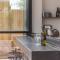 Waters Edge by Bloom Stays - Littlestone-on-Sea