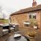 The Cart Lodge - relaxing rural spa break - Pentney