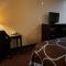 Super 8 by Wyndham Center