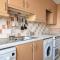 Flat 2, 10 Seafield Road