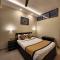 All Seasons Guest House I Rooms & Dorms