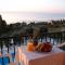 Aronis Apartments