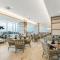 Daytona Grande Oceanfront Resort