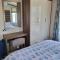 Pebbles Lodge, Seal Bay Resort