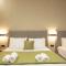 Olympus Suites