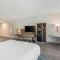 Best Western Plus Winter Haven Inn & Suites