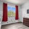 3 Bedrooms - 3 Bathroom The Retreat 1523 Rc