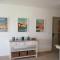 Pretty modern holiday home with pool and views of the vineyards, Domazan - Domazan
