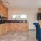 Apartamenty Sun & Snow Baltic Garden z basenem i placem zabaw